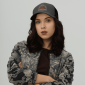 Model-with-project-Upland-Hat